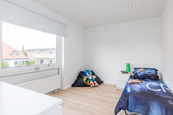 Foto - Verkocht onder voorbehoud: Instapklare gemoderniseerde geschakelde 2 onder 1 kap woning  met aanbouw, open keuken, tuin en garage in Voerendaal